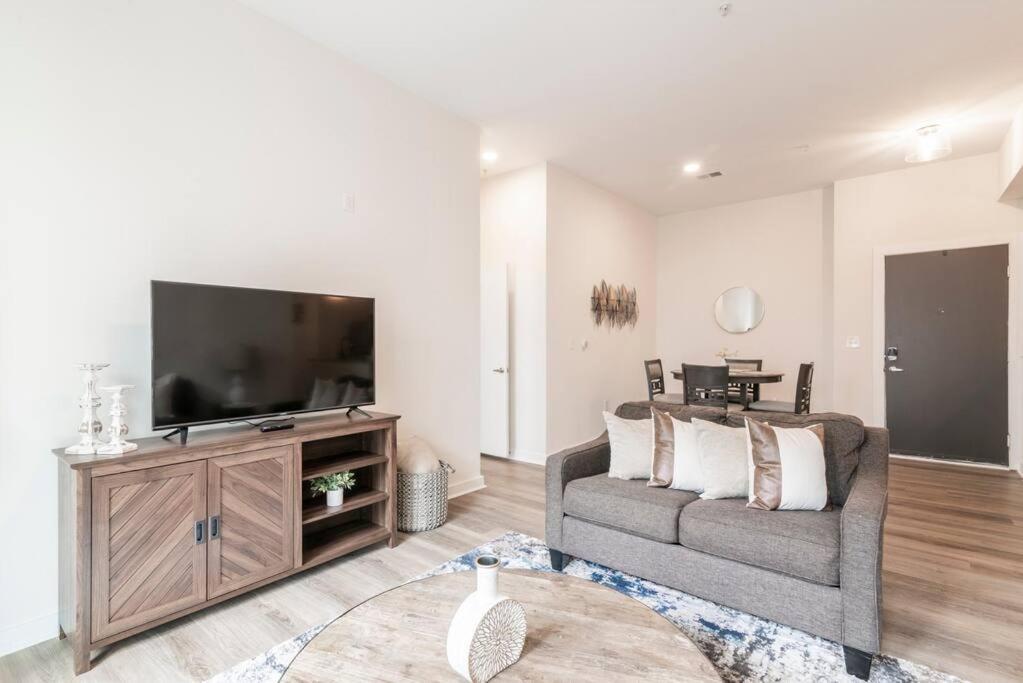 Charming Cozy Apartment With Wi-Fi & Free Parking Charlotte Exteriér fotografie
