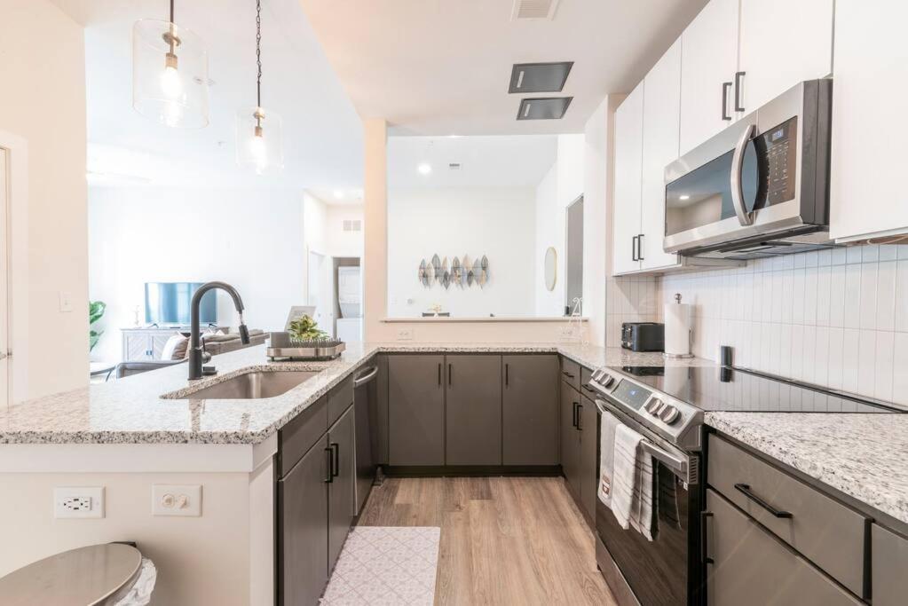 Charming Cozy Apartment With Wi-Fi & Free Parking Charlotte Exteriér fotografie