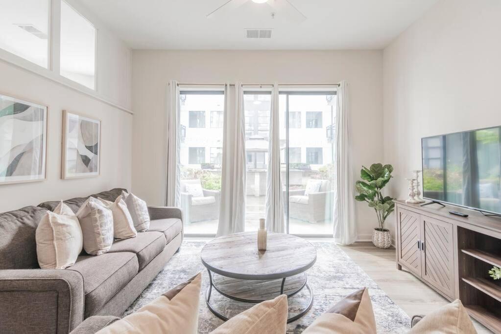 Charming Cozy Apartment With Wi-Fi & Free Parking Charlotte Exteriér fotografie